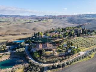 Rustico in vendita a san quirico d'orcia strada castello di ripa d'orcia