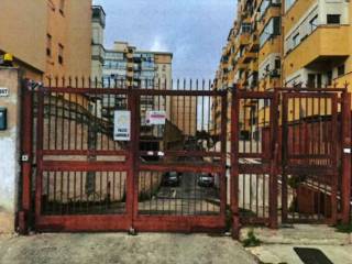 Garage in vendita a palermo via gustavo roccella, 267