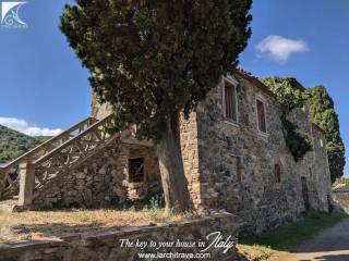 Villa in vendita a castelnuovo di val di cecina 