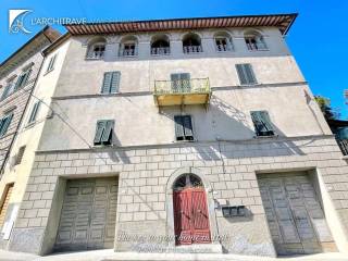 Villa in vendita a castelnuovo di val di cecina 