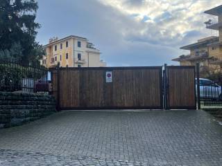 Posto auto in vendita a frascati via fausto cecconi