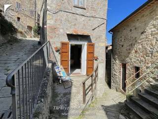 Villa in vendita a castelnuovo di val di cecina via roma