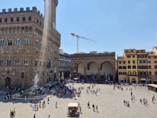 Appartamento in affitto a firenze piazza della signoria