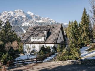 Villa in vendita a cortina d'ampezzo cortina d'ampezzo