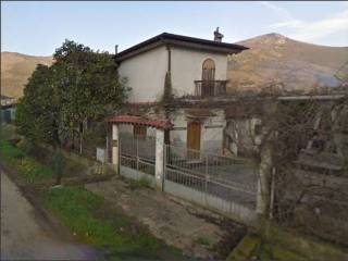 Villa all'asta a fondi 