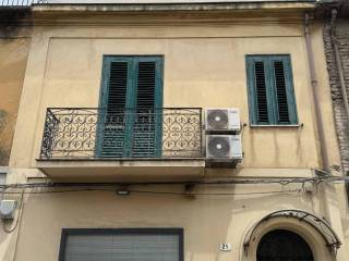 Casa indipendente in in vendita da privato a polistena via commendatore vincenzo grio, 28