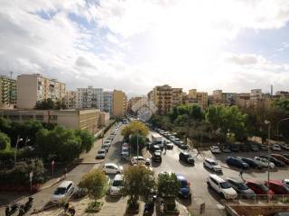 Appartamento in vendita a palermo via enrico fermi, 58