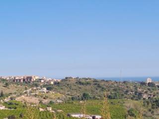 Terreno agricolo in vendita a noto contrada fiumara