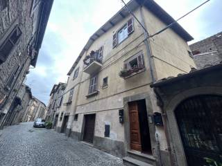 Appartamento in vendita a viterbo via della fontana, 13