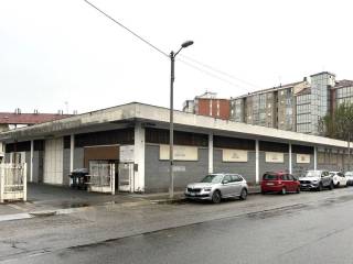 Magazzino in affitto a torino via bernardino luini, 164