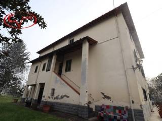 Casa indipendente in vendita a montevarchi via ferdinando magellano