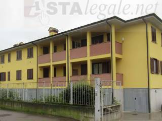 Garage in vendita a ceranova via arturo toscanini , 42