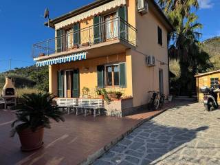 Villa in vendita a campo nell'elba 