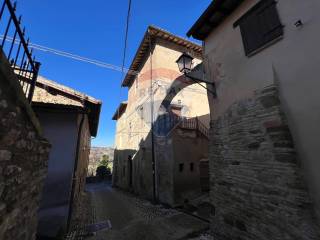 Casa indipendente in vendita a castel ritaldi via del teatro, 10