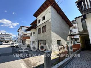 Casa indipendente in vendita a ponte nelle alpi via primo maggio, 6