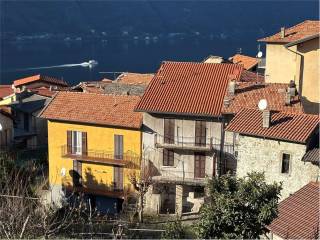 Casa indipendente in vendita a nesso via della castagna, 20