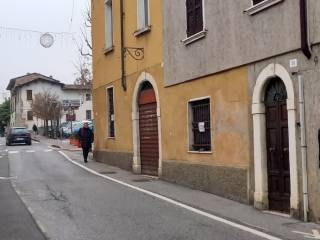 Negozio in vendita a lonato del garda via tarello