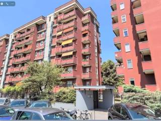 Garage in affitto a milano via pietro colletta, 73