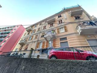 Appartamento in vendita a genova via delle rovare, 30