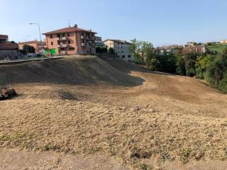 Terreno residenziale in vendita a monte urano via urbino