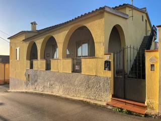 Villa in in vendita da privato ad arzachena via alcide de gasperi, 28