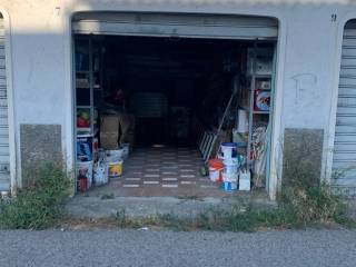 Garage in vendita a catanzaro via pescara, 17