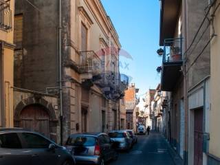 Casa indipendente in vendita a biancavilla via mongibello, 55