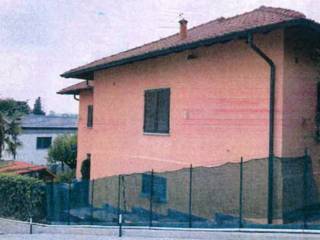 Villa all'asta a ispra via varese