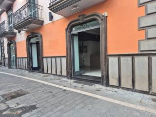 Negozio in affitto a casalnuovo di napoli corso umberto i, 319