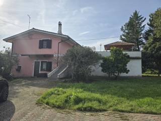 Villa in vendita a ceccano via peschieta, 7