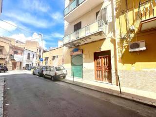 Garage in affitto a palermo palermo cortile chiavelli, 116