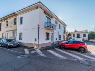 Casa indipendente in vendita a saronno via padre giovan battista busnelli, 7