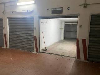 Garage in vendita a foggia via enzo fioritto, 27