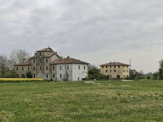 Azienda agricola all'asta a rivolta d'adda cascina rancata, snc