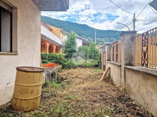 Appartamento in vendita a tornimparte casa indipendente via della torre, 1