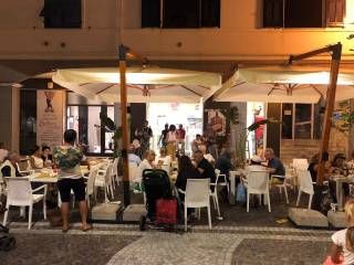 Pizzeria in vendita a pietra ligure piazza vittorio emanuele ii