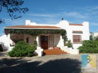 Villa in vendita a ostuni ostuni, a 3 km sulla strada per san michele salentino