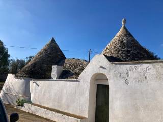 Trullo in vendita a ceglie messapica contrada pisciacalze