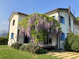 Villa in in vendita da privato a bassano del grappa strada rivoltella bassa, 5