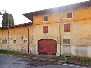 Rustico in vendita a pavia di udine piazza sant'andrea