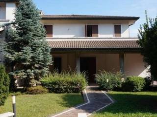 Villa bifamiliare in vendita ad arzignano via trento