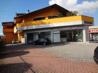 Garage in vendita a gemonio via clivio, 10