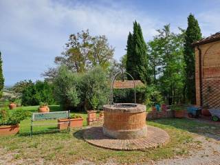 Casale in vendita a buonconvento viale delle regioni, 21