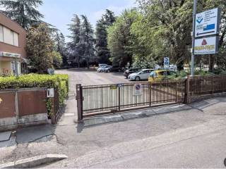 Posto auto in vendita a san lazzaro di savena via aldo moro, 1