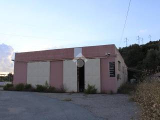 Garage in vendita a bonifati via san pietro