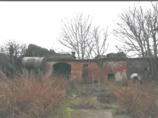 Rustico all'asta a san daniele po via pier luigi nervi