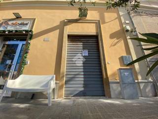 Garage in affitto a trapani piazza vittorio emanuele, 19