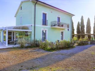 Colonica in vendita a campiglia marittima via di casalappi