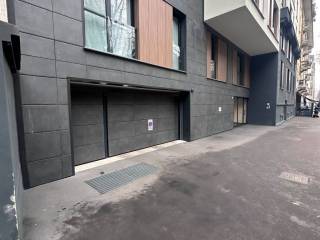 Garage in affitto a milano via principe eugenio, 18