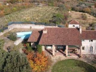 Villa in vendita a sant'ambrogio di valpolicella via grola